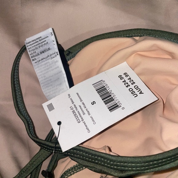 Two bikini - Picture 5 of 10